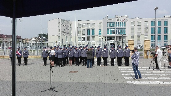Uroczysty apel z okazji święta policji w Ostrołęce