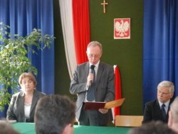  Przedstawienie osoby pełniacej funkcję wójta przez wojewodę mazowieckiego