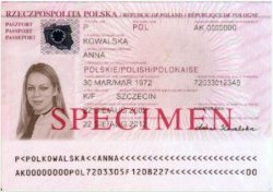  Paszport wydawany w latach 2002-2006 (Wzór 2)