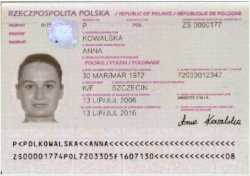  Aktualny wzór paszportu (wydawany od 2009 roku)