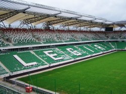 Trybuna wschodnia stadionu Legii Warszawa, źródło: wikipedia.org, Darwinek, CC 3.0