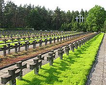  Cmentarz w Palmirach (GNU Free License 1.2, Maciej Szczepańczyk, źrodło: wikipedia.org)