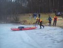 Lodowe 2015: strażacy ćwiczyli ratowanie tonących spod lodu