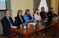  W spotkaniu udział wzięli m.in. pełnomocnik wojewody mazowieckiego ds. współpracy z organizacjami pozarządowymi, przedstawiciele kuratorium oświaty w Warszawie oraz Wydziału Polityki Społecznej MUW.