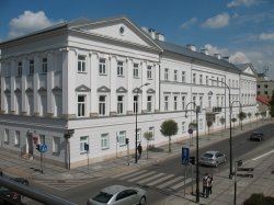  Budynek delegatury Mazowieckiego Urzędu Wojewódzkiego w Płocku.