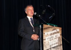  Na zdjęciu: Przemówienie Prezydenta Ostrołęki.
