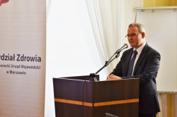 Na zdjęciu: Maciej Miłkowski Podsekretarz Stanu w Ministerstwie Zdrowia podczas przemówienia. 